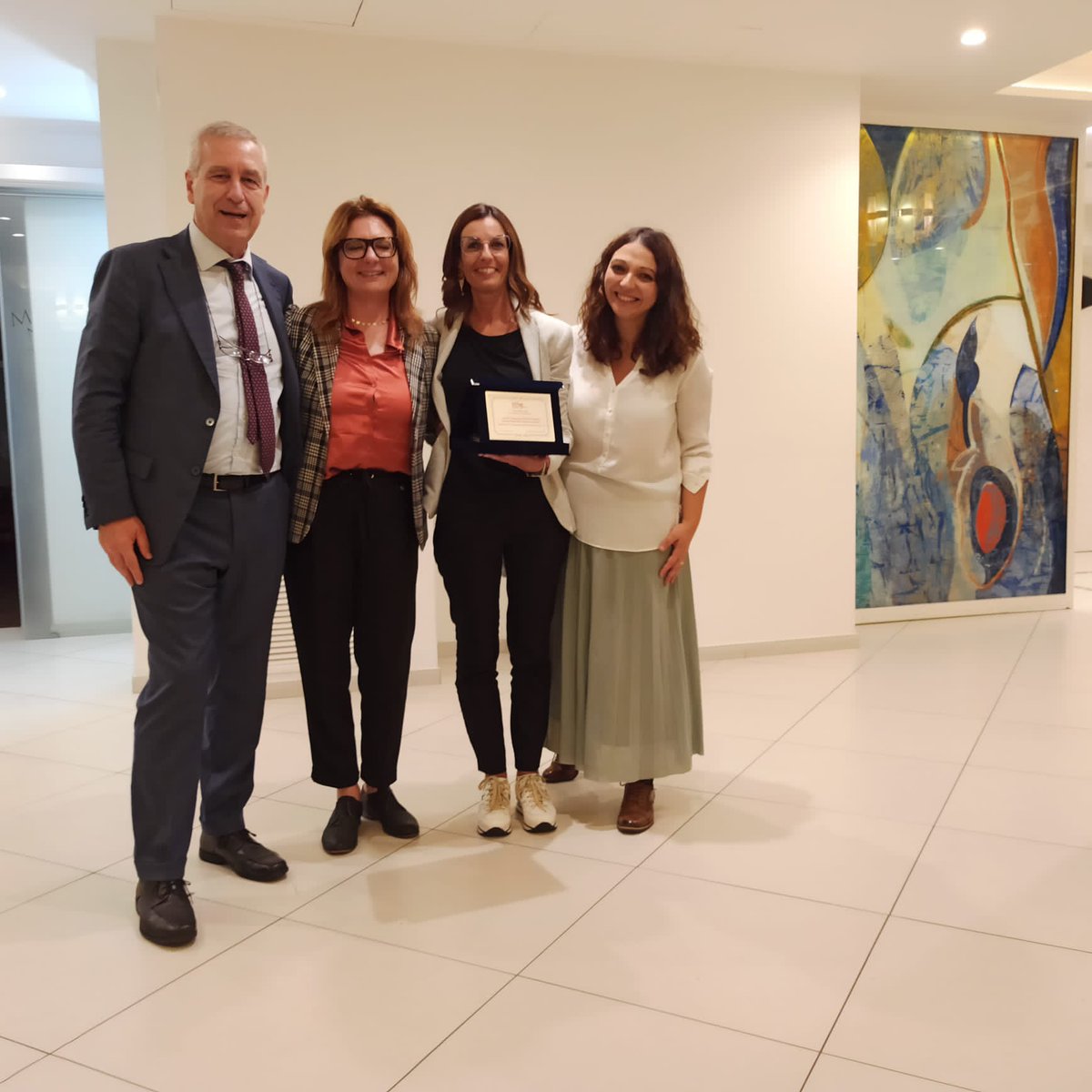 UniperugiaNews's tweet photo. #buonenotizie #ricerca #unipg 
🏆 La SIPeS - Società Italiana di Pedagogia Speciale  ha conferito il Premio “Ricerca per l’Inclusione” alla Prof.ssa Annalisa Morganti e al suo gruppo di ricerca.  
https://t.co/b4zzsXHkrK https://t.co/2qAZyU8elj