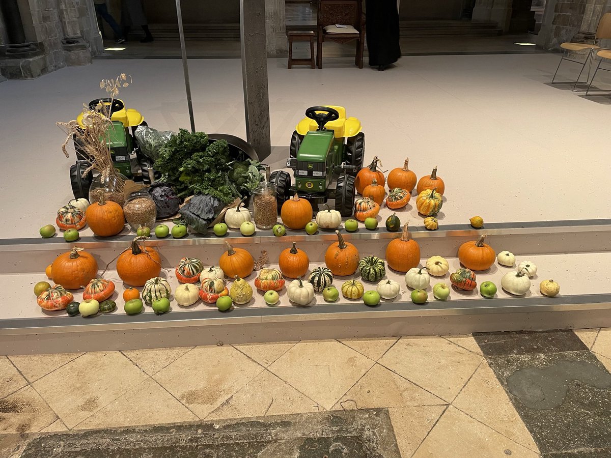 It was great to hear about the cross over between farming charities <a href="/FCNcharity/">The Farming Community Network</a> and <a href="/ChiDistFoodbank/">Chichester District Foodbank</a> on Sunday ahead of my trip to America next week for <a href="/TheFCCT/">The Farmers Club Charitable Trust</a> snapshot study #TFCCT