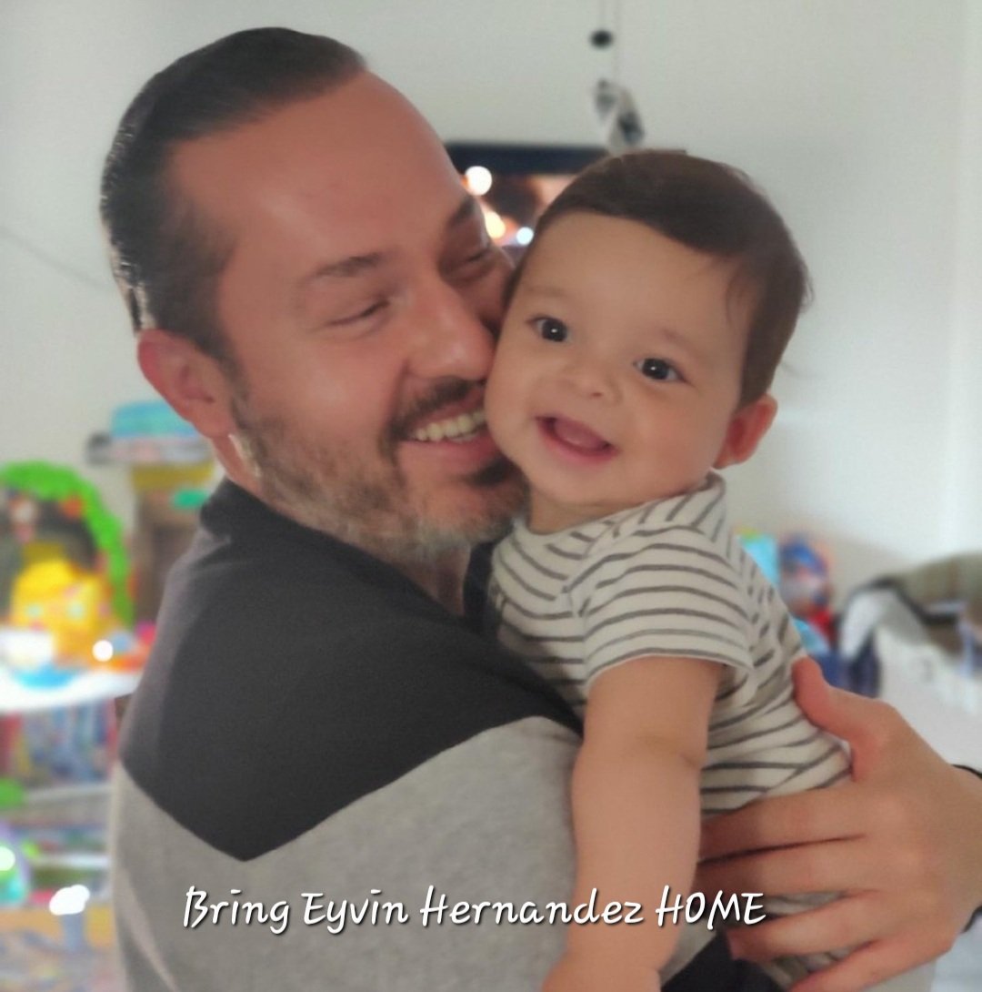 HostageAid's tweet photo. These U.S citizens were left behind in #Venezuela:

Eyvin Hernandez @BringEyvinHome 
Jerrel Kenemore @deep_mowgli
Luke Denman @denmantexas 
Airan Berry @MelanieIBerry

Pls do all that is necessary to reunite them with their families too. @POTUS @SecBlinken @StateSPEHA https://t.co/Ke7mGNlibQ