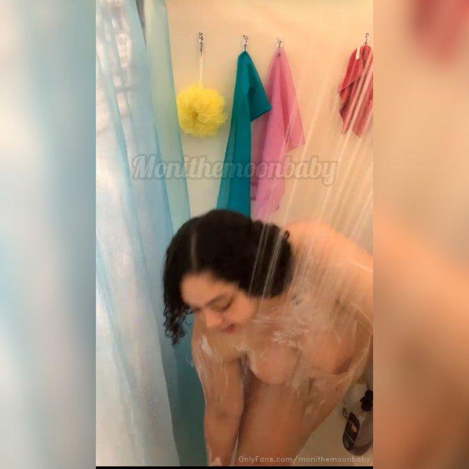 monithemoonbaby