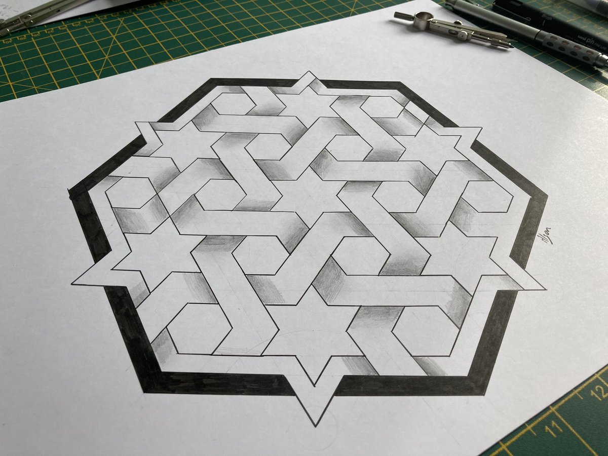 AIsonArt's tweet photo. Day 14 of #the100dayproject and I have constructed a weave from six fold symmetry. #mathartchallenge #100daysofmathart #mathart #mathartchat #beautyinmaths https://t.co/yRzKlidzxt