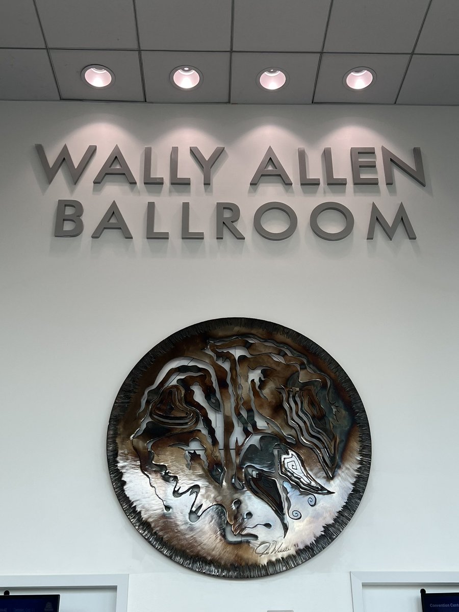 kuratowa's tweet image. I can’t NOT see it. #BarryAllen #WallyWest #TheFlash #HEWeb22