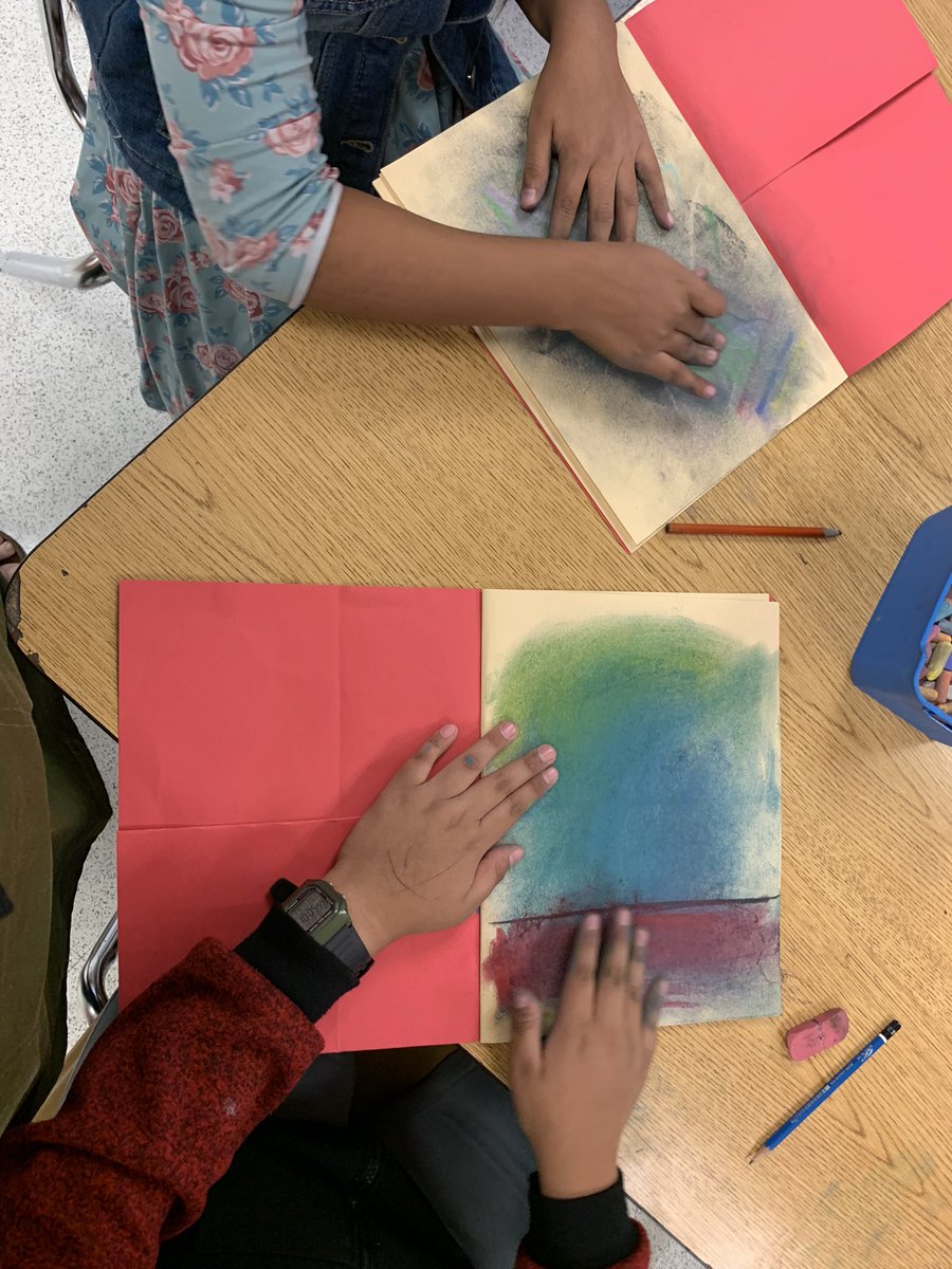Barrett 5th graders are exploring charcoal and chalk pastels this year. I wonder what they will create for their masterpieces. #KWBpride <a href="/APSArts/">APS Arts Education</a>