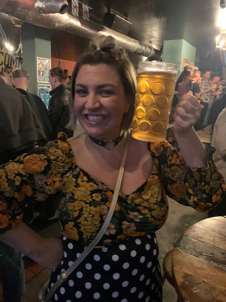 Last week I celebrated my 5th anniversary of flying solo as a #freelancemarketer. To celebrate I've created a community for all the amazing marketing and communications folk in #southyorkshire

facebook.com/groups/southyo…