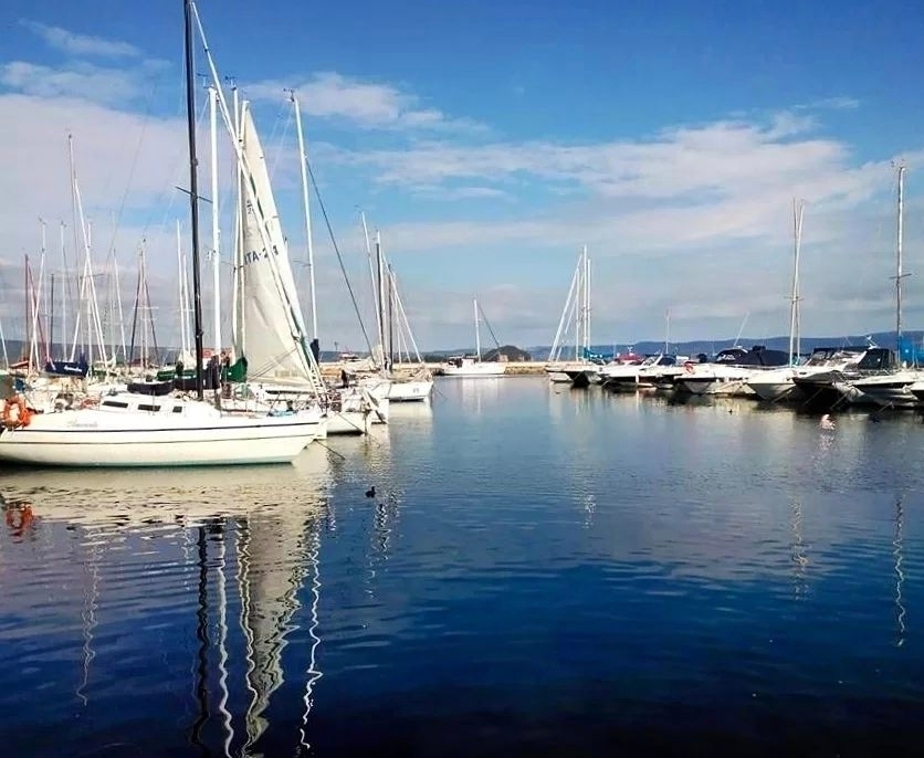 bolsenalake's tweet photo. Repost from @paolaroela 
Barche ⛵⛵⛵

#illagodibolsena #lagodibolsena #bolsenalake #tuscia #italy #Italia 🇮🇹 https://t.co/kGYDaYA3Ee https://t.co/mi2TVl5oBb