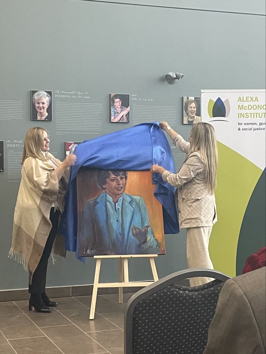 (1/2) Today, Karla MacFarlane, Minister Responsible for the Status of Women, with artist Jo Napier, unveiled a portrait of Alexa McDonough. Alexa made history in 1980 as the 1st woman in Canada to lead a major, recognized political party when she was elected leader of the NS NDP.