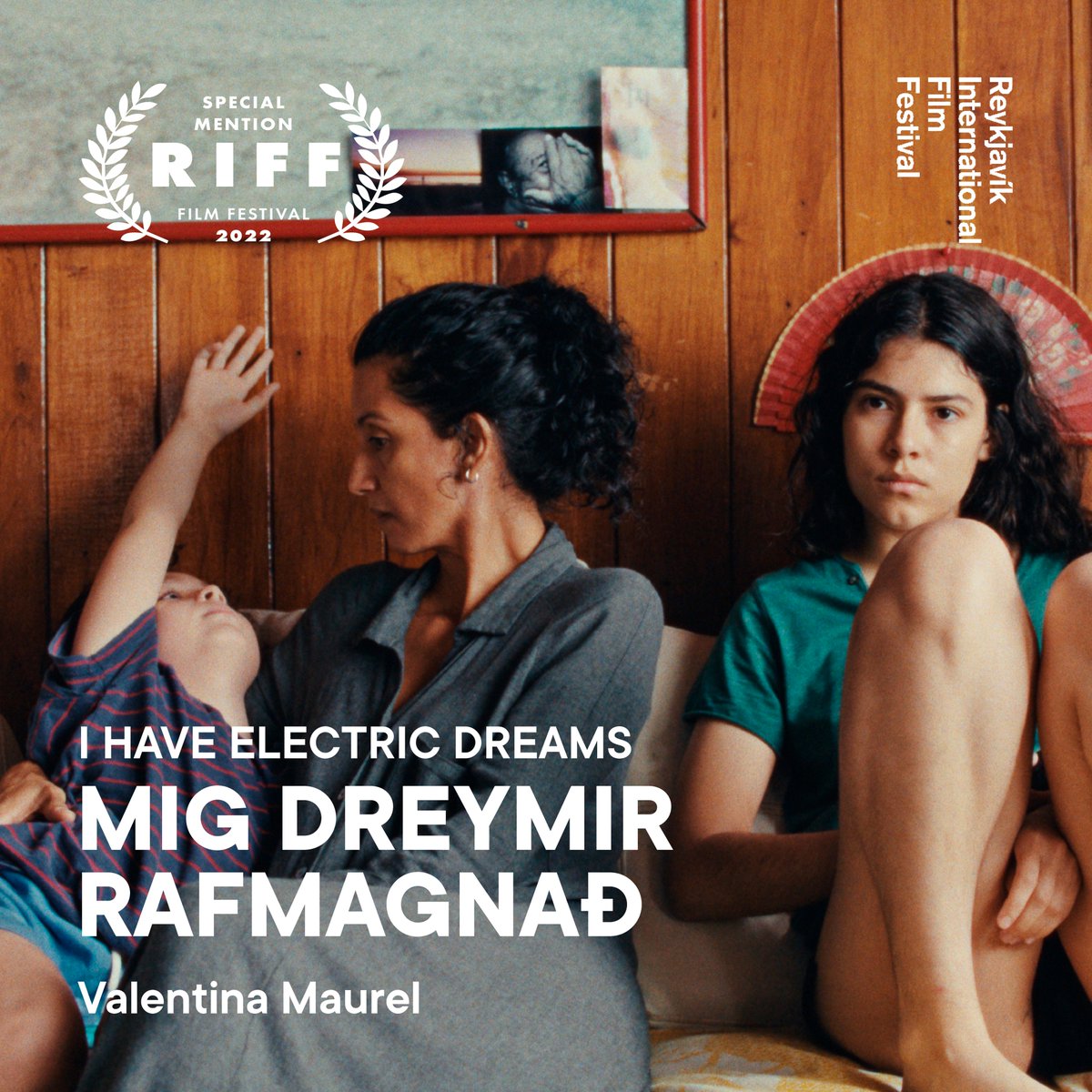 New Visions - Special Mention:
I Have Electric Dreams by Valentina Maurel 👏👏
🎉Congratulations!