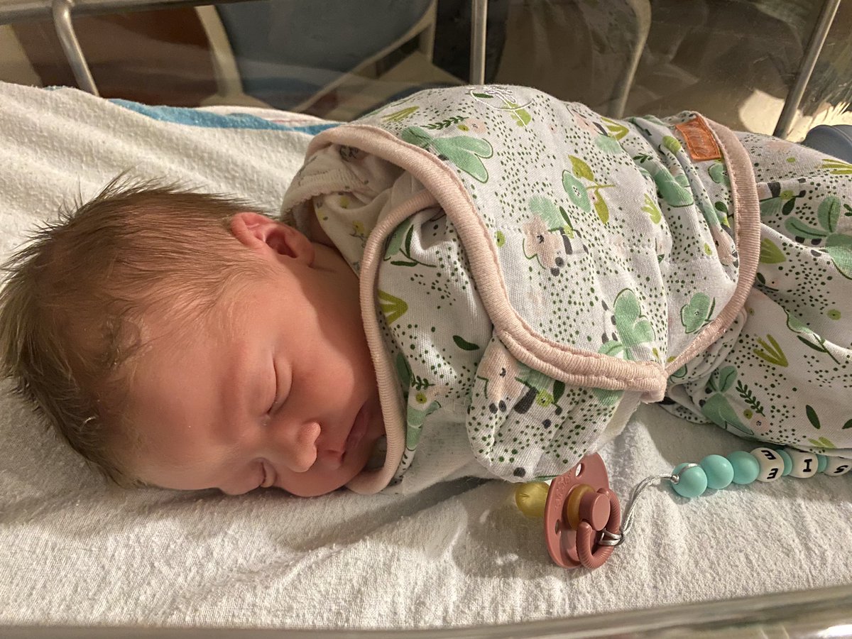 CoachCasto's tweet image. Emmalee and myself welcomed Josie Cathleen Casto to the world yesterday at 1:15 PM. Our heart’s are full and we are excited for the future with her! ❤️