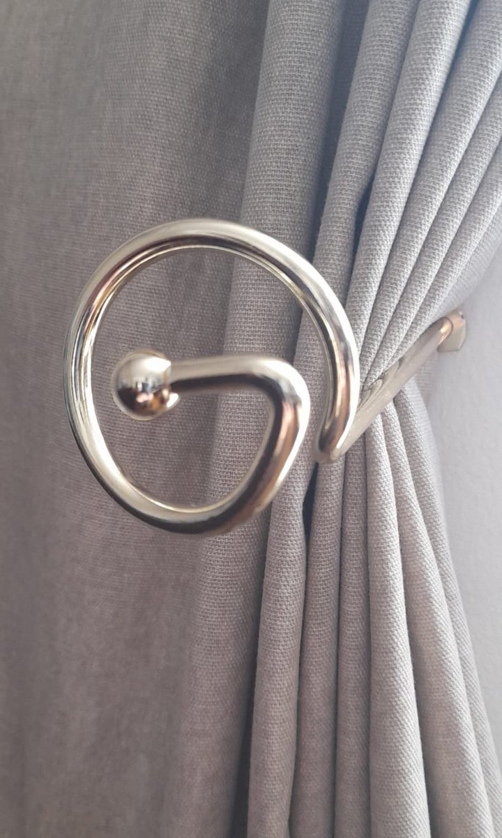 gntsdecor's tweet photo. Excited to share the latest addition to my #etsy shop: Spiral Curtain Holdback - Shiny Gold 160mm https://t.co/bRKsmEBQsM #gold #bedroom #minimalist #curtainaccessories #tasseltiebacks #curtainholdbacks #curtaintiebacks #homeaccessory #wallhooks https://t.co/J3Ke4uNDuw