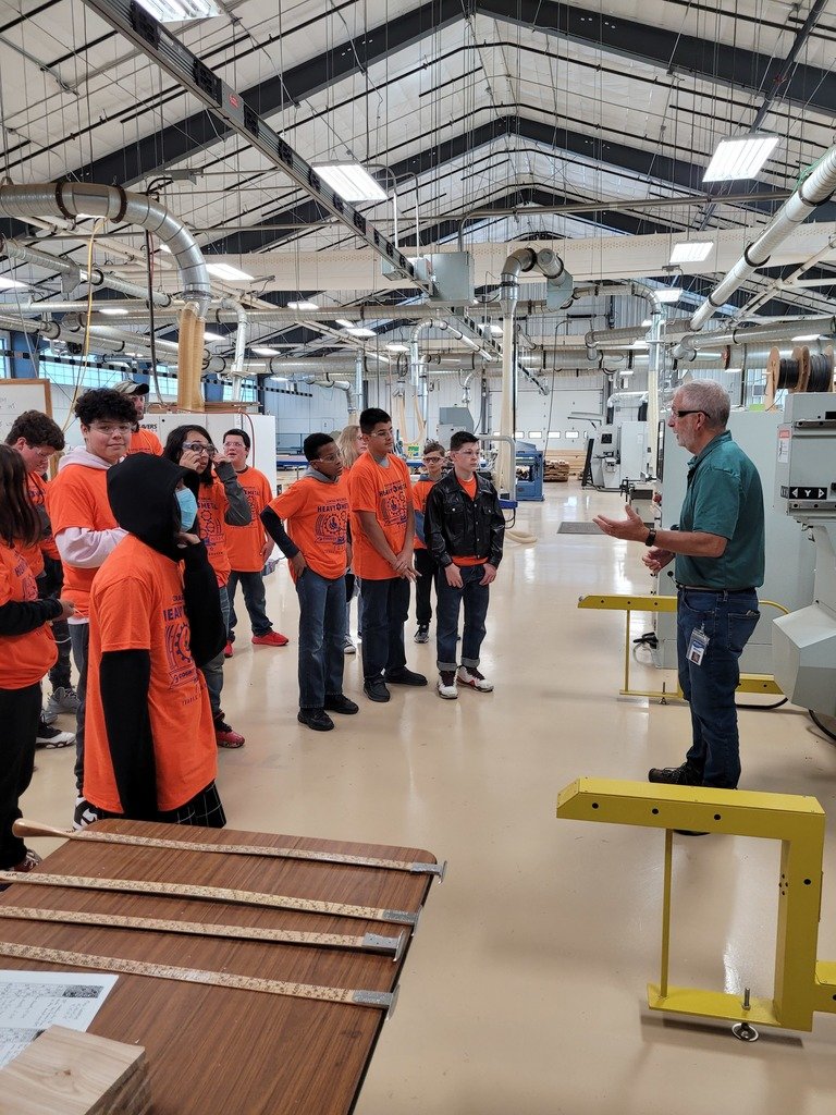 BowlerSchool's tweet photo. #bowlerproud 8th-grade students participated in Northcentral Technical College's Heavy Metals Tour by visiting Amron, NTC- Antigo, and Waukesha Bearings to learn about careers in manufacturing. https://t.co/gkiltjGZ9l