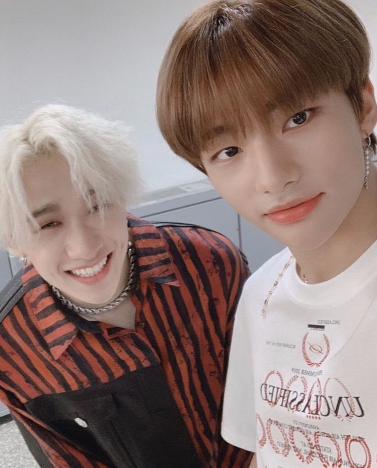minhsadd's tweet photo. A sad love || Hyunchan au

luego de la muerte de felix, Hyunjin y chan solo encuentran consuelo en el otro, uno sentía que había perdido a su hermano menor y el otro habían perdido a su amor

¿Que pasaría si ese consuelo se convirtiera en algo mas? https://t.co/NizqJ5c8if