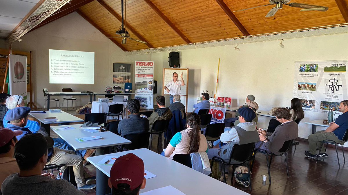 👉curso de operarios rurales en SRRN , Young <a href="/PlanAgro/">Plan Agropecuario</a> 👉ahora capacitación y actualización en alambrado eléctrico , brindada por el técnico Sebastian Dartayete de Terko