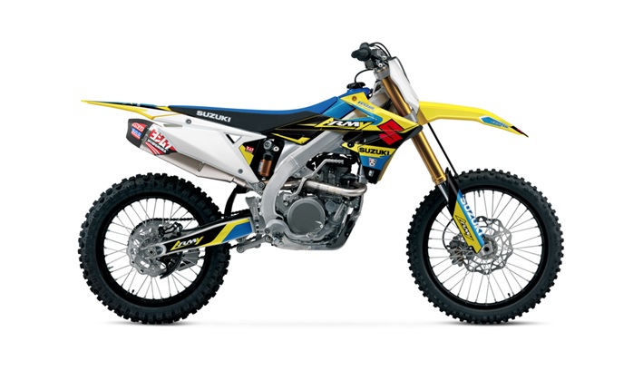 Esdemotos's tweet photo. ¿Cuál de estas ediciones especiales es tu favorita? #motocross #supercross #dirtbike #dirtrider
.
https://t.co/PImuvc7TWq https://t.co/sawLVgBq0B