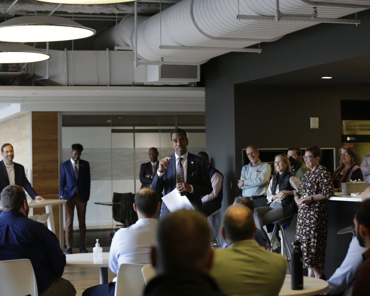 Thank you to the <a href="/CityRochesterNY/">City of Rochester NY</a> Mayor <a href="/realmalikevans/">Malik Evans</a> for stopping by our office today! We enjoyed listening to the City's vision for the future and the role that Bergmann will play in that, and about the challenges and opportunities that lie ahead.