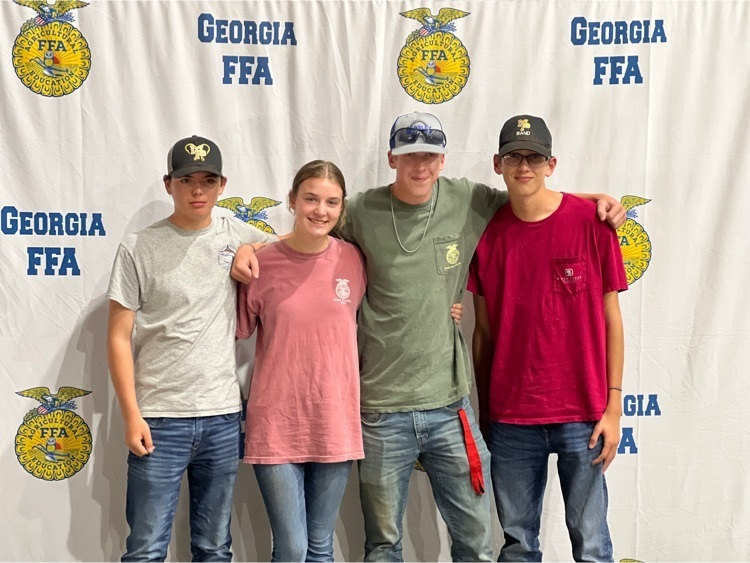 MaryPersonsHigh's tweet photo. Congratulations to our MP FFA Land Judging Champions! They just won the STATE competition!! #chaMP #FFArocks #GoDawgs https://t.co/xzoIQUhJ4E