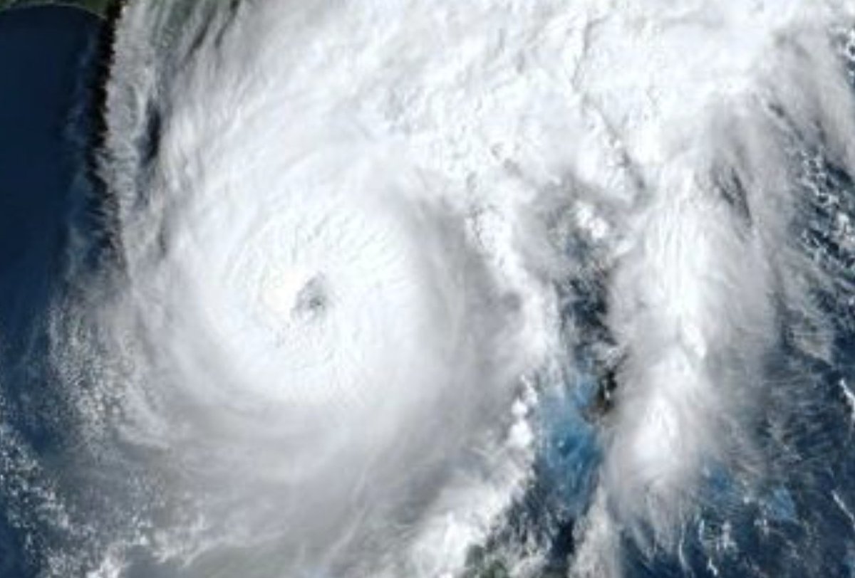 commimpactccc's tweet photo. Christ Community is sending disaster relief teams to Florida to serve with Samaritan's Purse in recovery after Hurricane Ian. We're hosting a second interest meeting via Zoom tomorrow night at 7pm: https://t.co/IaVwAtbopU
#ccclifeci #ccclife #communityimpact https://t.co/YdAZduYuZc