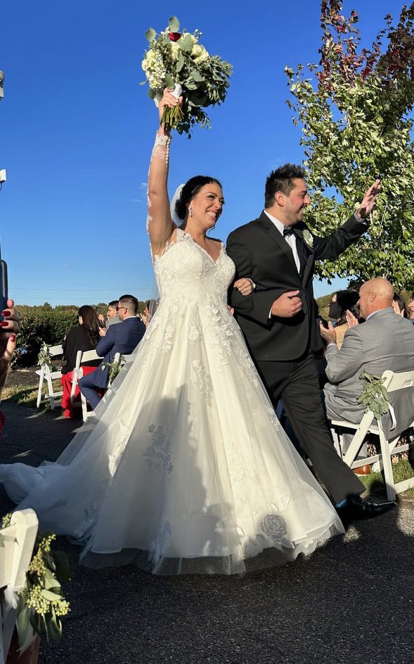 It was so nice hearing “Mrs. Brown” at school today! 🥰
Married my best friend this past weekend and was so happy to get to celebrate with some of my work besties! 😊💐 #beartavernpride #ShillbeBrown
