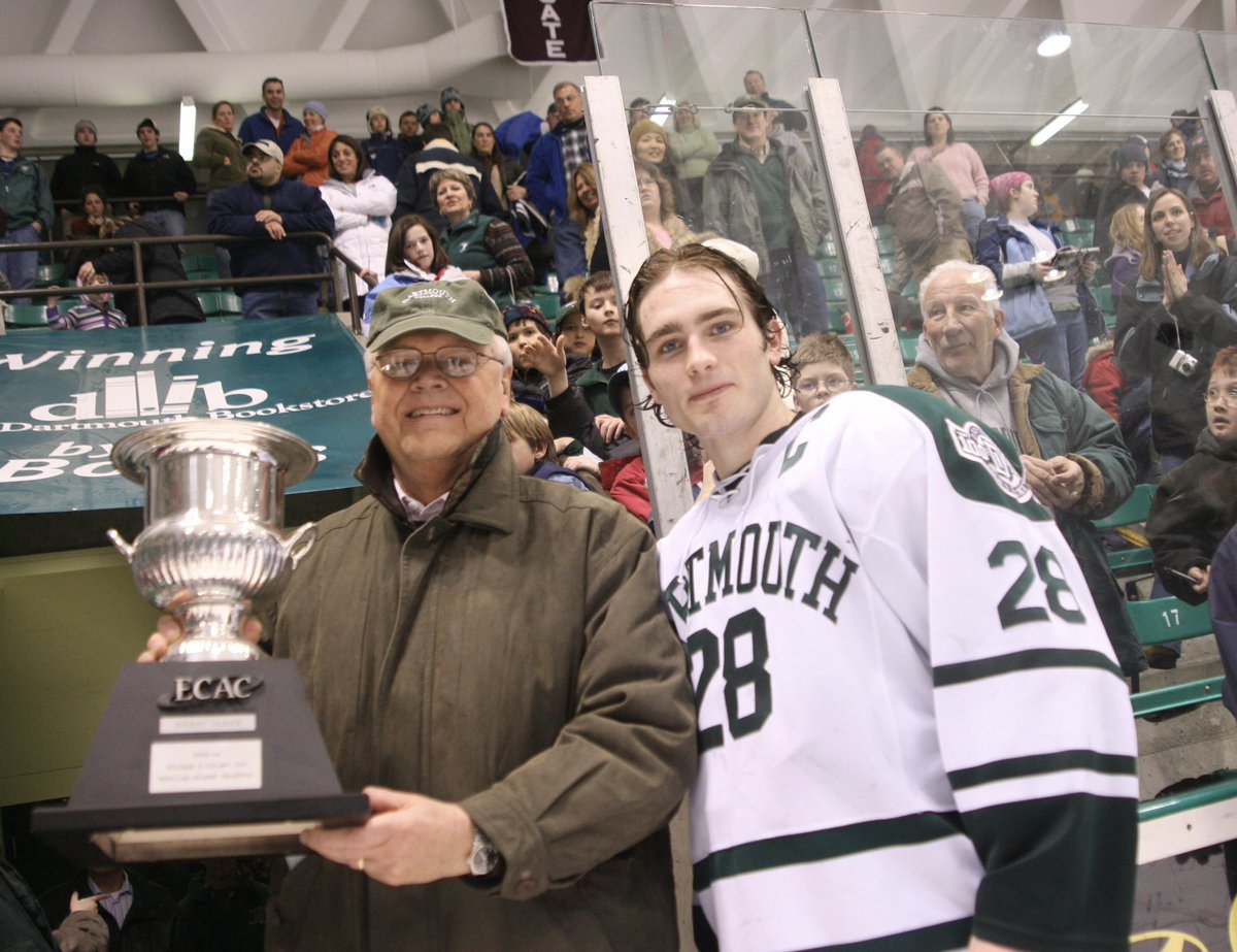 Dartmouth Men's Hockey tweet media