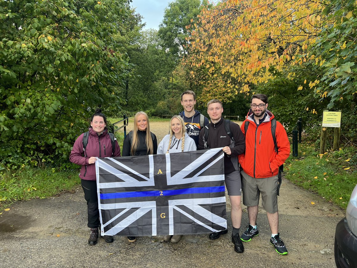 al_wragg's tweet photo. What a day yesterday with my blue line family 💪🏼 absolutely done in … but we are currently over £3k in donations for Christie’s! All in aid of the amazing man that is Insp AG💙 we showed fight.. like you are..and how you do everyday! Come on boss you’ve got this!! #A2G https://t.co/dUdSa7yDZ6
