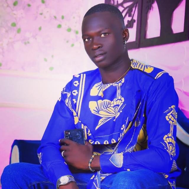 ImoozT's tweet image. Anything is possible with trust and believe Lord open the way when there's no way 
+211🇸🇸