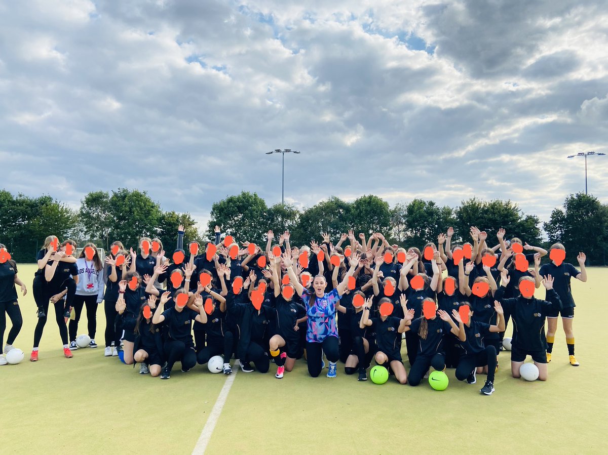 @IanWright0 @Sport_England @leahcwilliamson 15 Years coaching girls football at my school! It gets better and better…hosting a tournament on 20th with 9 schools.. imagine if we had some professionals come to inspire… @NTFCLadies #Lionesses #girlsfootball #teacher
