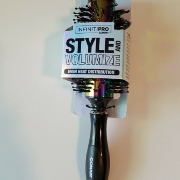 Seek_Find_Save's tweet photo. So good I had to share! Check out all the items I'm loving on @Poshmarkapp from @Randi50324258 #poshmark #fashion #style #shopmycloset #ridersbylee #conair: https://t.co/MqZu3LJzqs https://t.co/FzURNWuTRd