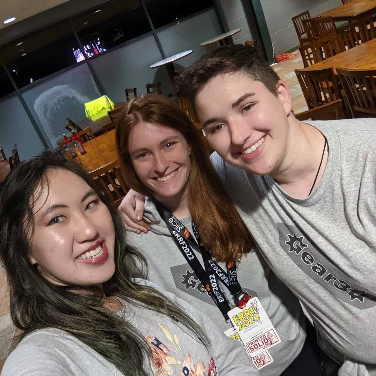 Met some great new friends at #errf! So glad to be friends with the incredibly talented <a href="/Gear3D_/">Devon</a>