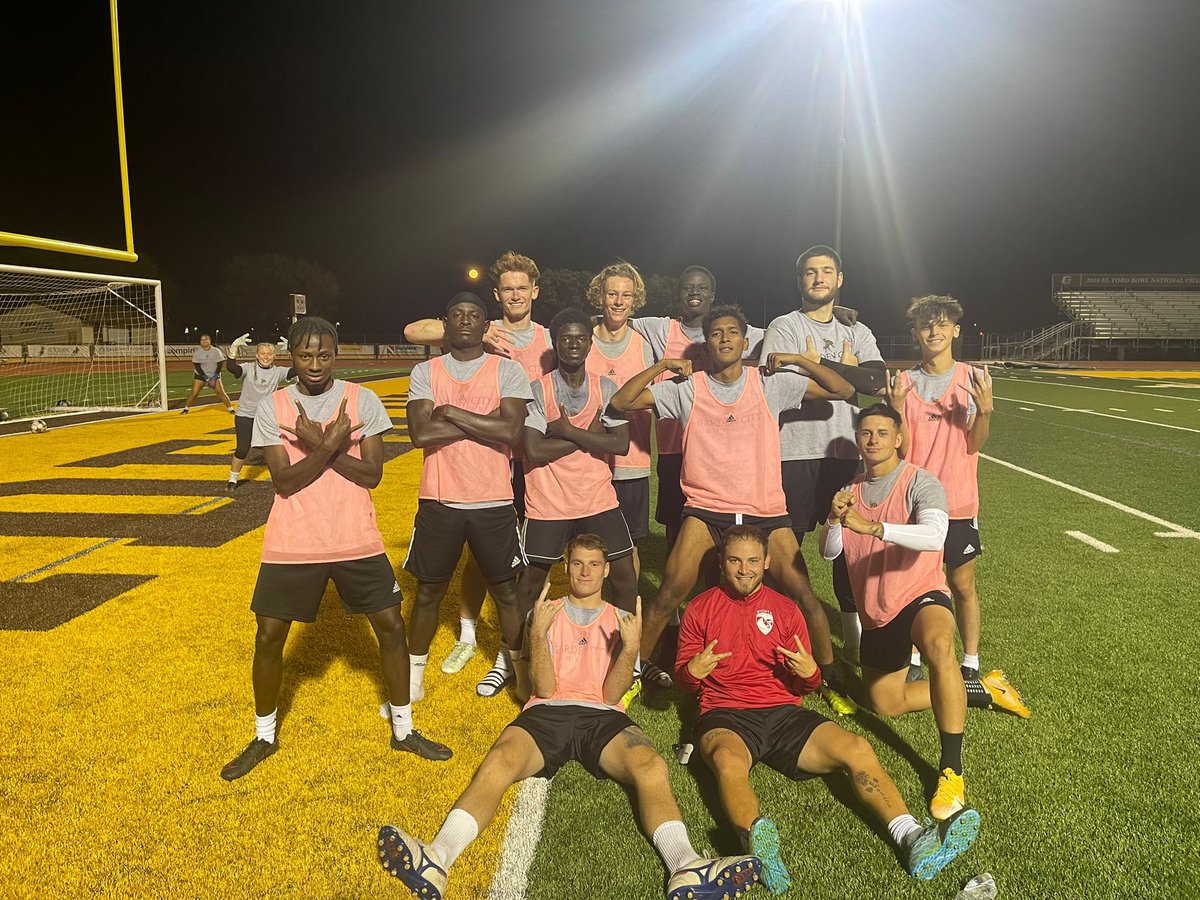 <a href="/BroncbusterMSOC/">Garden City Men’s Soccer</a> 🏆