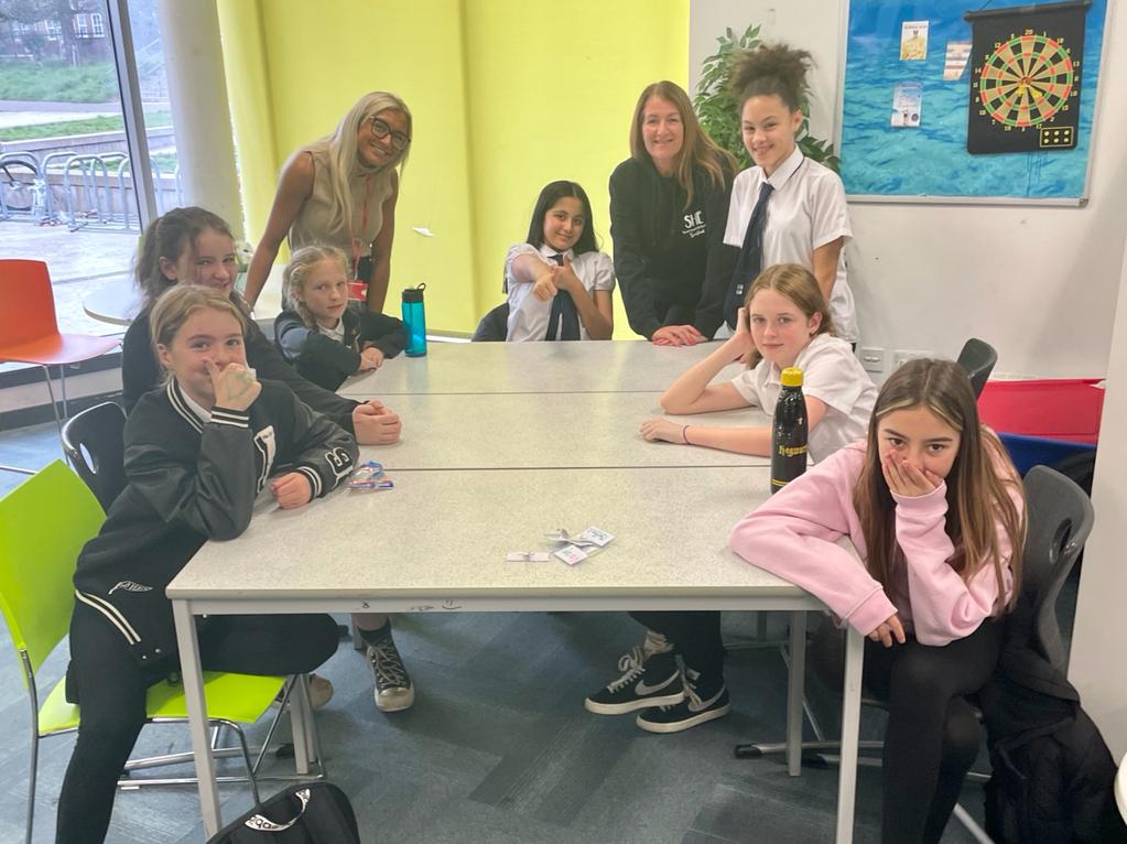 Zoeshe_scotland's tweet photo. @she_scotland with @PortobelloHigh discussing body image turning the negatives into positives #itsmybody #mindyourbusiness #Kindness #BeGoodToYourSelf 
#bodypositive https://t.co/mNmpgOYebU