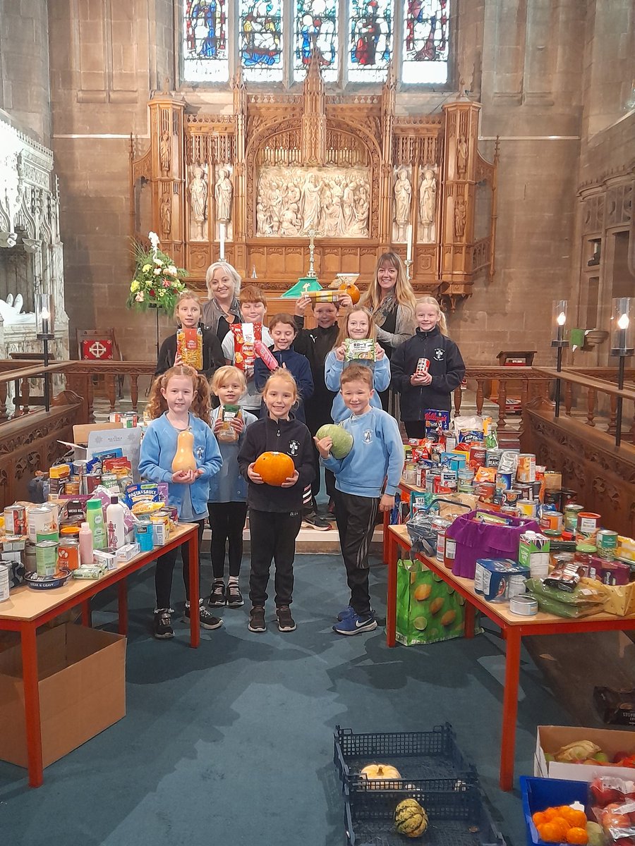 St_Annes_Church_Worksop tweet media