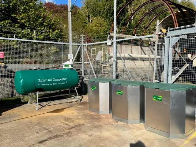 How smart does our new food composter from Ridan Composters look? ⭐️ Installed at our Eurotunnel site today, this system is capable of processing up to 400ltrs of food waste per week recycling it into nutritious compost which will be used on the site. 
#foodwaste  #foodcomposter
