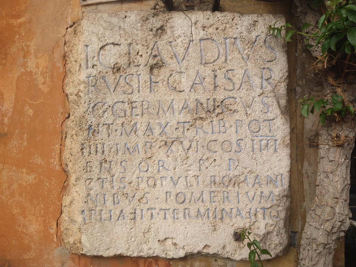 roamintheempire's tweet photo. For my last full day in #Rome and #EpigraphyTuesday, an inscription noting the expansion of the pomerium by Claudius. Currently attached to a wall along Via del Pellegrino after being found nearby.

#Archaeology #RomanArchaeology #Italy https://t.co/yjvRFnYM98