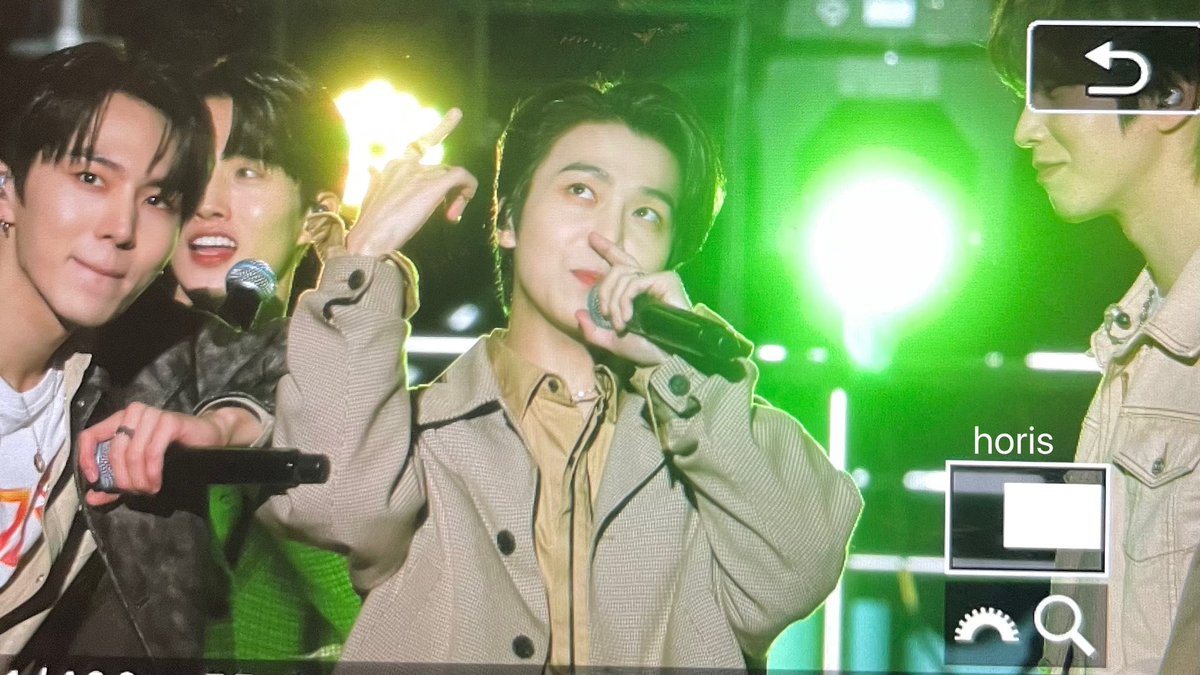H0ris10's tweet photo. 221011 하나대전사랑 콘서트 
진호 프리뷰

#pentagon #펜타곤 #진호 #jinho https://t.co/uc6wW5MFSE