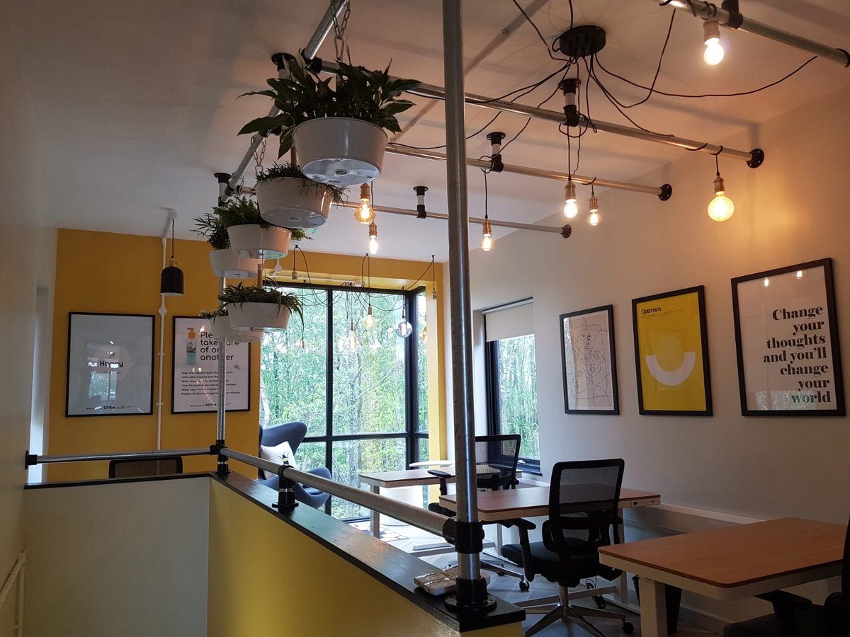 HiveHubs tweet media