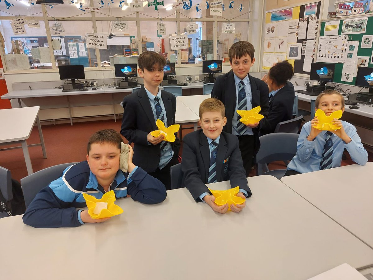 St. Patrick’s Banbridge - Technology And Design tweet media