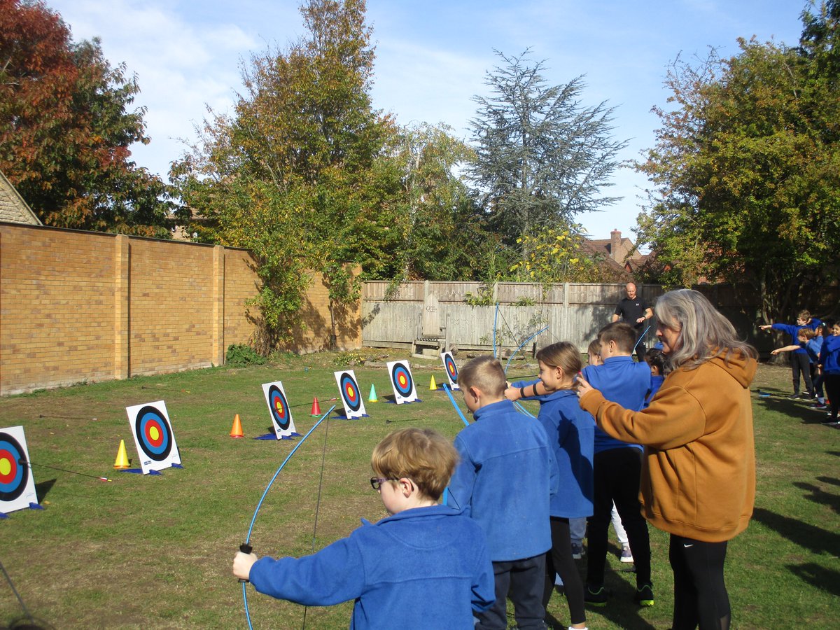 StJamesYear41's tweet photo. A brilliant Archery session in school today which was thoroughly enjoyed by us all. The children quickly picked up the correct way to hold the bow and were firing extremely accurately! 🎯🏹 https://t.co/t4tVRQ6r2L