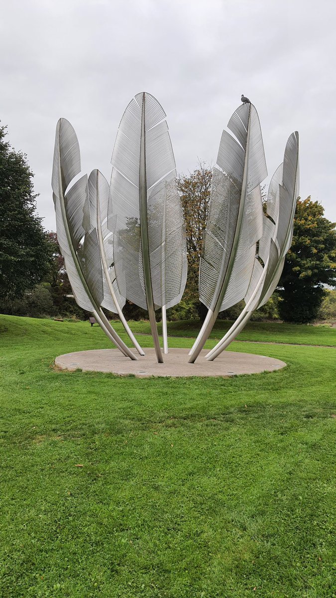 Another great day CBS Midleton, 100+ students experienced our #SatelliteSkill5 app learning how space &amp; satellites help us with #SDGS <a href="/Esero_ie/">ESERO Ireland</a> @scienceirel <a href="/Maynoothgeog/">Maynooth Geography</a> @OrdnanceIreland <a href="/WeAreTUDublin/">TU Dublin / OT Baile Átha Cliath</a>