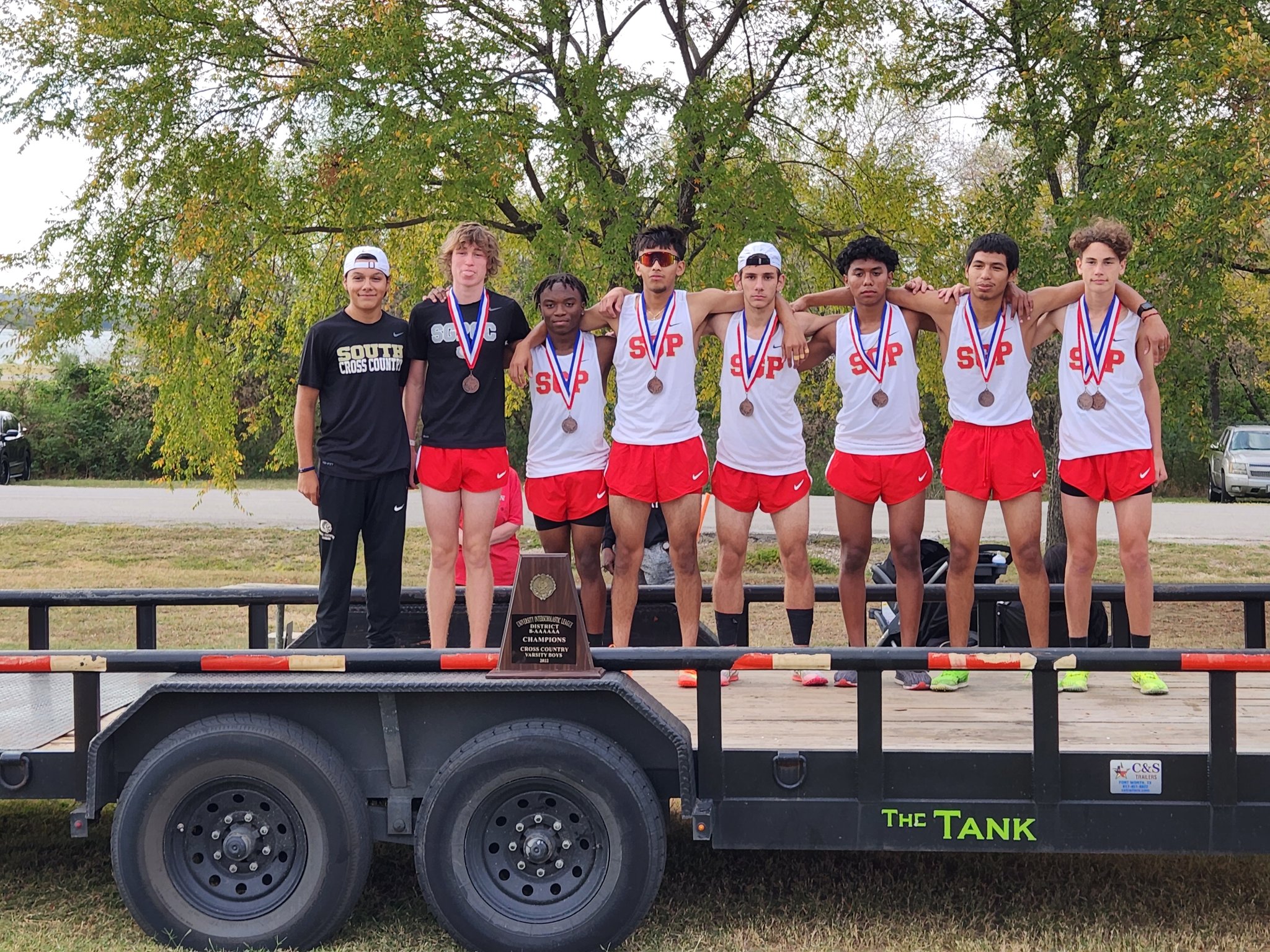 SGP Cross Country on Twitter "District 86A 3rd place boys and girls team! Big congrats to