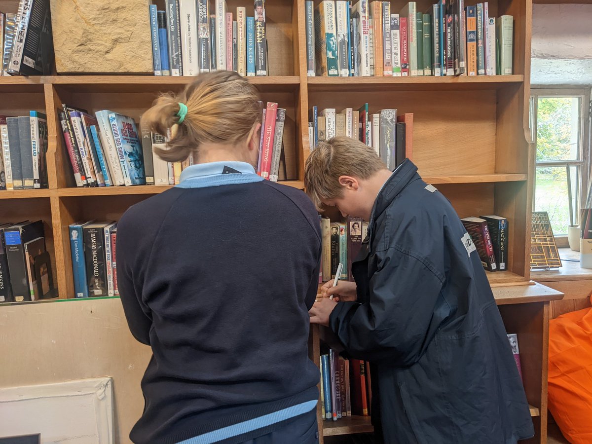 GordonstounPrep's tweet photo. Year 8 enjoyed their time in the Roundsquare Library this morning @gstounjunior #timeforreading #relaxingspaces #quiettime https://t.co/v36GkGhBtv