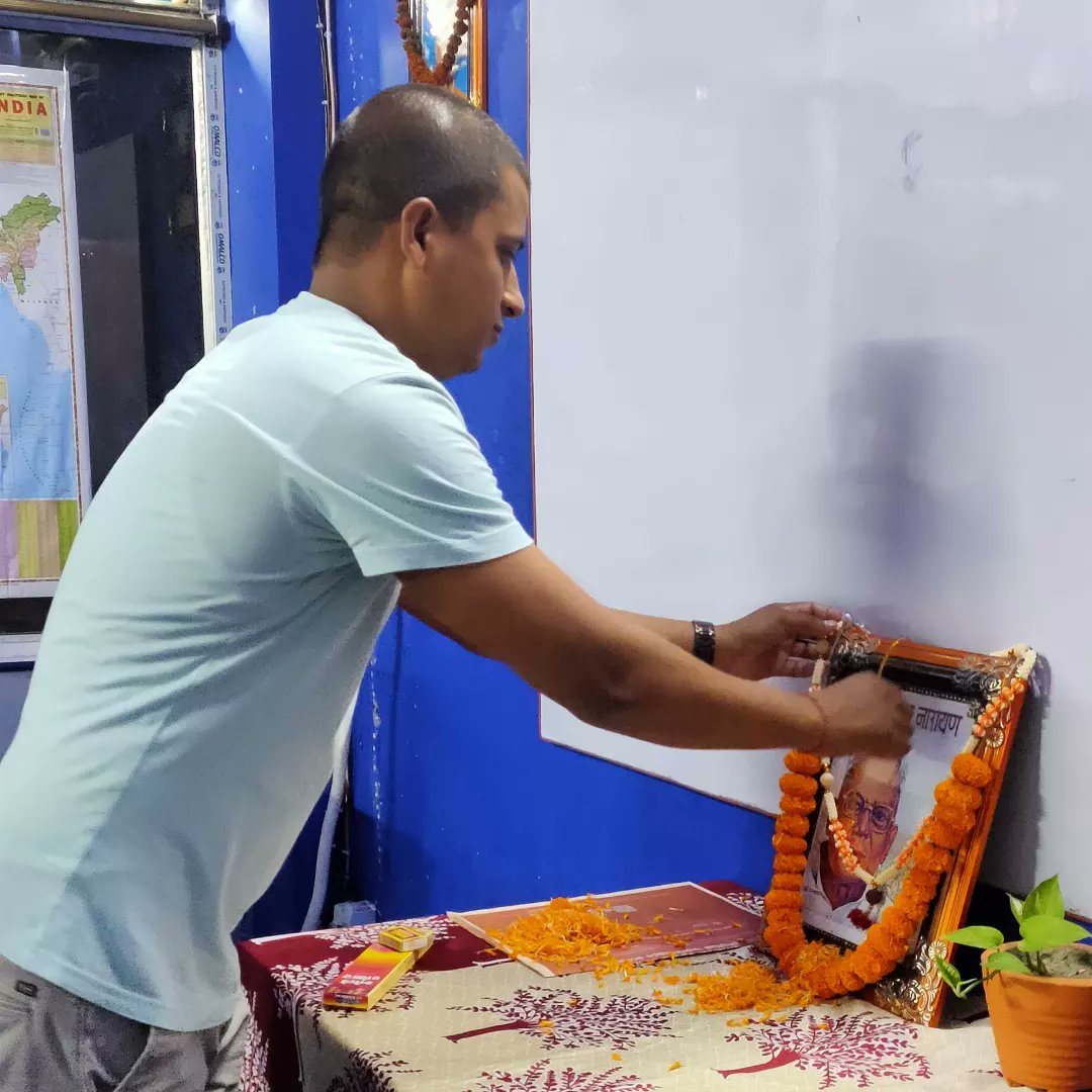 EntellusAcademy's tweet photo. भारतीय स्वतंत्रता सेनानी, समाजवादी चिंतक एवं विचारक, 'भारत रत्न' से सम्मानित #लोकनायक_जयप्रकाश_नारायण_जी की जयंती पर विनम्र श्रद्धांजलि।
#JaiPrakashNarayan 
@EntellusAcademy https://t.co/IpjSBxAUZ1