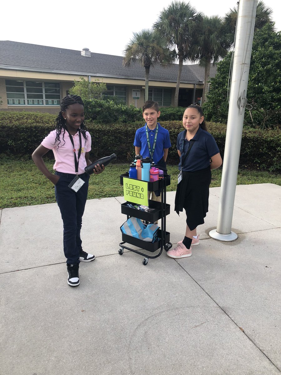 MsPapworthMES's tweet photo. Our Lost and Found Patrol are here to reunite you with your lost items! They’re at the flag pole every morning. Just another school wide leadership role we have here at @ManateeCCPS! https://t.co/Fk3mT4BSrK