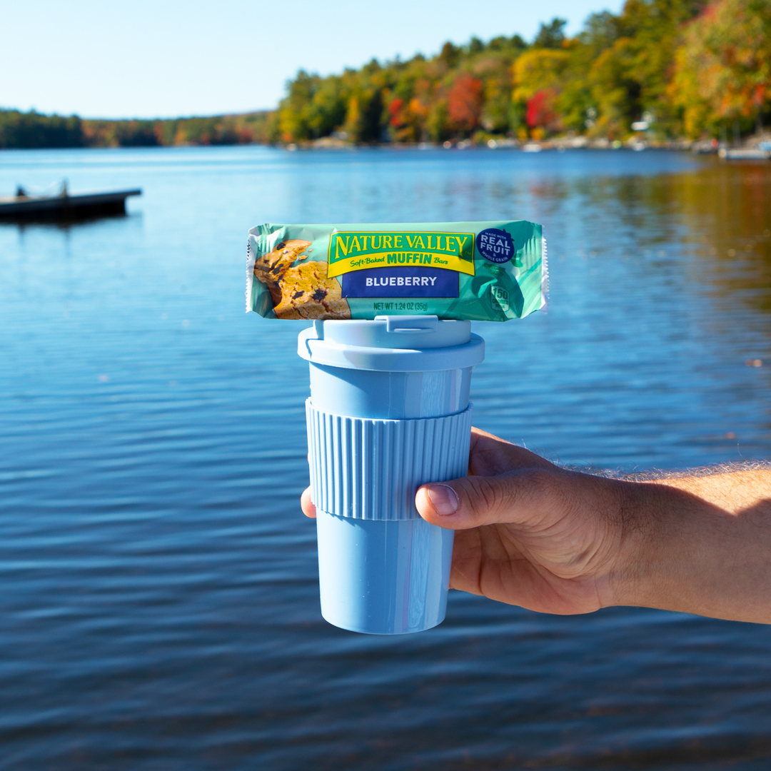 Here’s your sign to start your day with our Soft-Baked Muffin Bars! ☀️