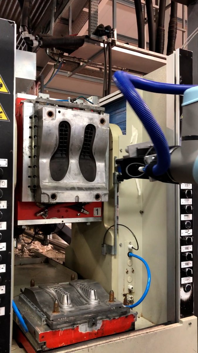 Over the past few weeks, we have been working intensively at PLASTINHER URBAN's facilities. The mock-up developed at <a href="/InescopTech/">Inescop</a> has evolved into a more #industrial implementation.

Watch the #video:
linkedin.com/posts/softmanb…