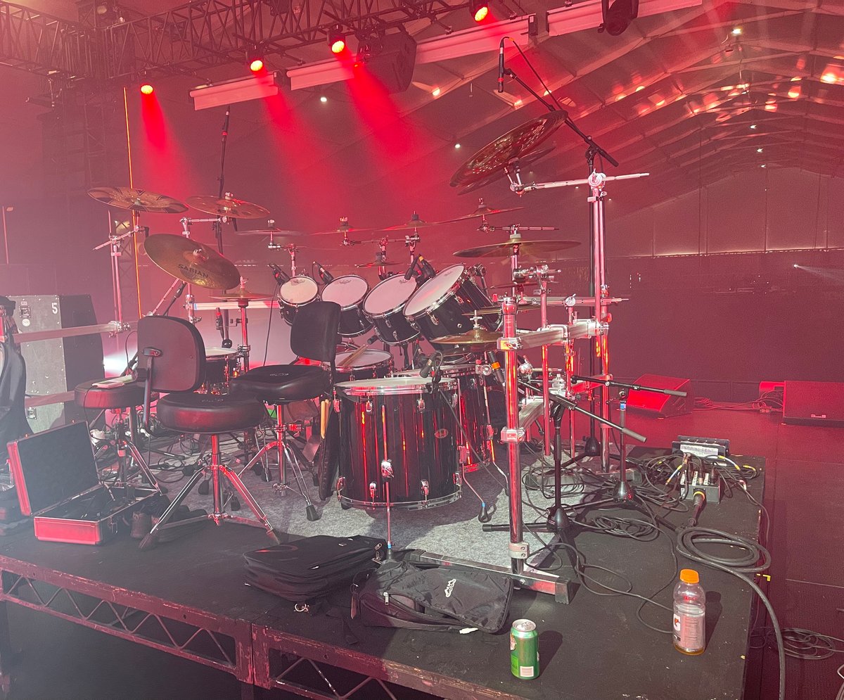SIR_USA's tweet photo. SIR Las Vegas gearing up to get loud and setting up full backline for @PsychoLasVegas 2022 in August at @ResortsWorldLV!
#psychofest #resortsworld #backline #drumkit #audio #studioinstrumentrentals #sirusa #sirlasvegas #lasvegas https://t.co/wzAzCbkmwi