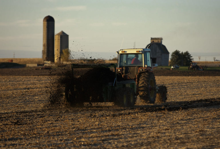Martin Wilkes (@wilkesma) on Twitter photo PhD opportunity! 3.6M tonnes of sewage sludge is spread across 150,000 ha of farmland in the UK each year. Apply to join the team <a href="/wateratleeds/">water@leeds</a> <a href="/rbpmleeds/">River Basins - Leeds</a> (and me!) to look at how this impacts our soils and water quality panorama-dtp.ac.uk/research/effec… PhD opportunity! 3.6M tonnes of sewage sludge is spread across 150,000 ha of farmland in the UK each year. Apply to join the team <a href="/wateratleeds/">water@leeds</a> <a href="/rbpmleeds/">River Basins - Leeds</a> (and me!) to look at how this impacts our soils and water quality panorama-dtp.ac.uk/research/effec…