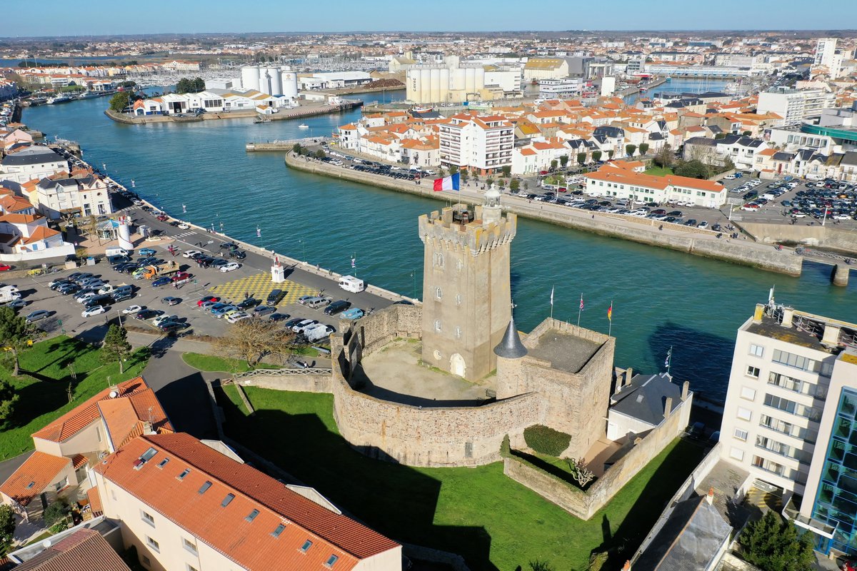 Ville des Sables d'Olonne tweet media