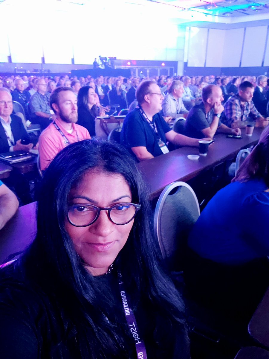 Shereen_Shabnam's tweet photo. Getting fully #Unleashed with #IFS in #Miami #UnleashedinMiami #IFSunleashed #GTM #TechnologyWriter #GlobalTrendMonitor #IFS https://t.co/EB9nBKSrFy