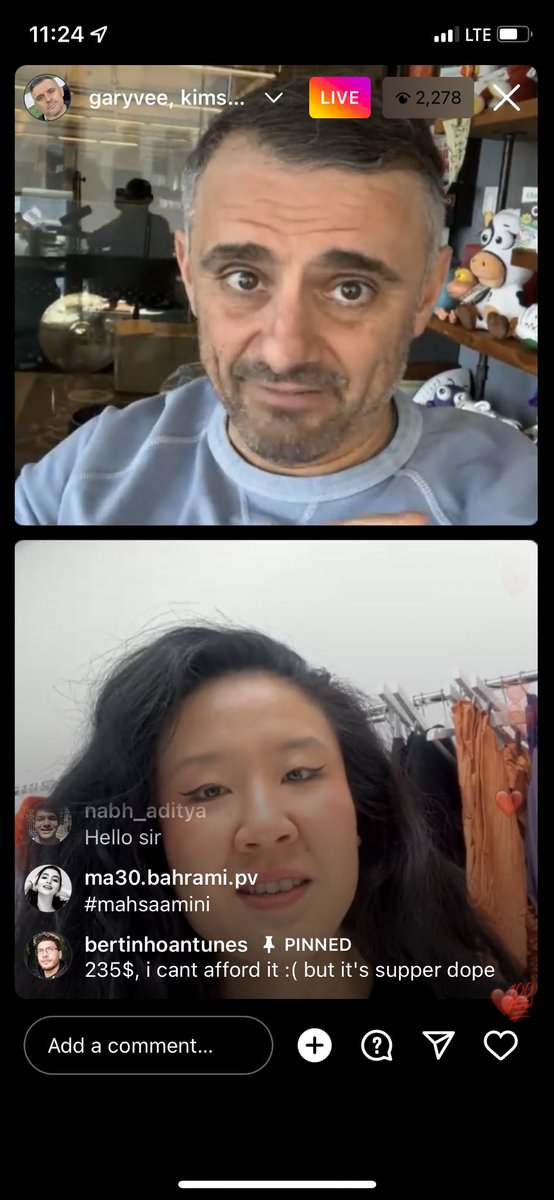 bluecheesebro's tweet photo. Absolutely love when @garyvee gives people an opportunity just for tuning into his live. And also the hoodie is absolute fire Kim! #drivendragon https://t.co/RfTCUGpeyH