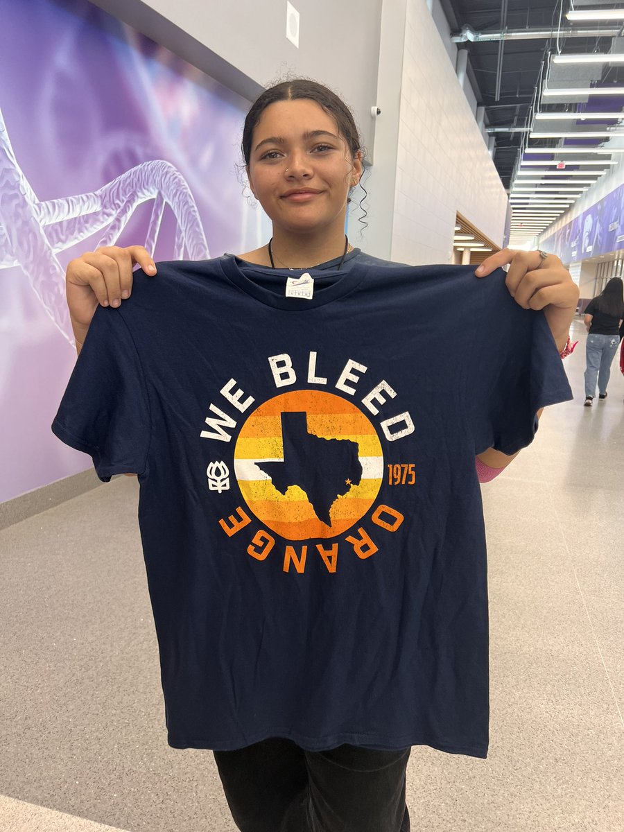 Paige’s donation saved 3 lives. #AHS#giveblood