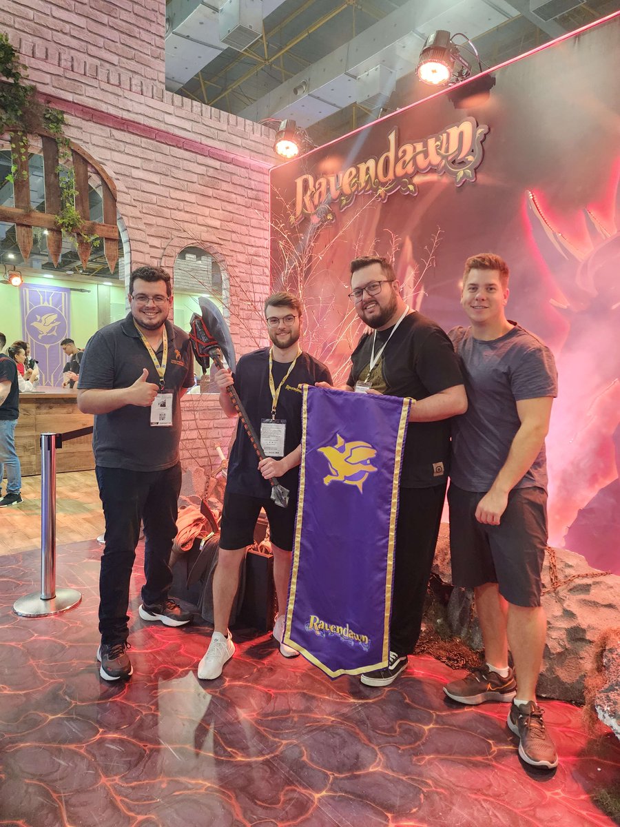 ravendawnonline's tweet photo. It's amazing to see so many Adventurers sitting at the Raven's Throne Tavern's tables! 🍻
The @BrasilGameShow 2022 has been an incredible experience for all of us! Join us to have some fun with our team 😍
#ravendawn #rdbgs https://t.co/t1wcW4cNgk